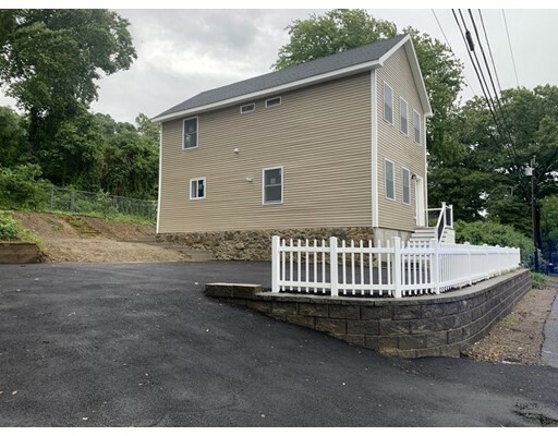 Property Photo: 190 Leicester St MA 01501