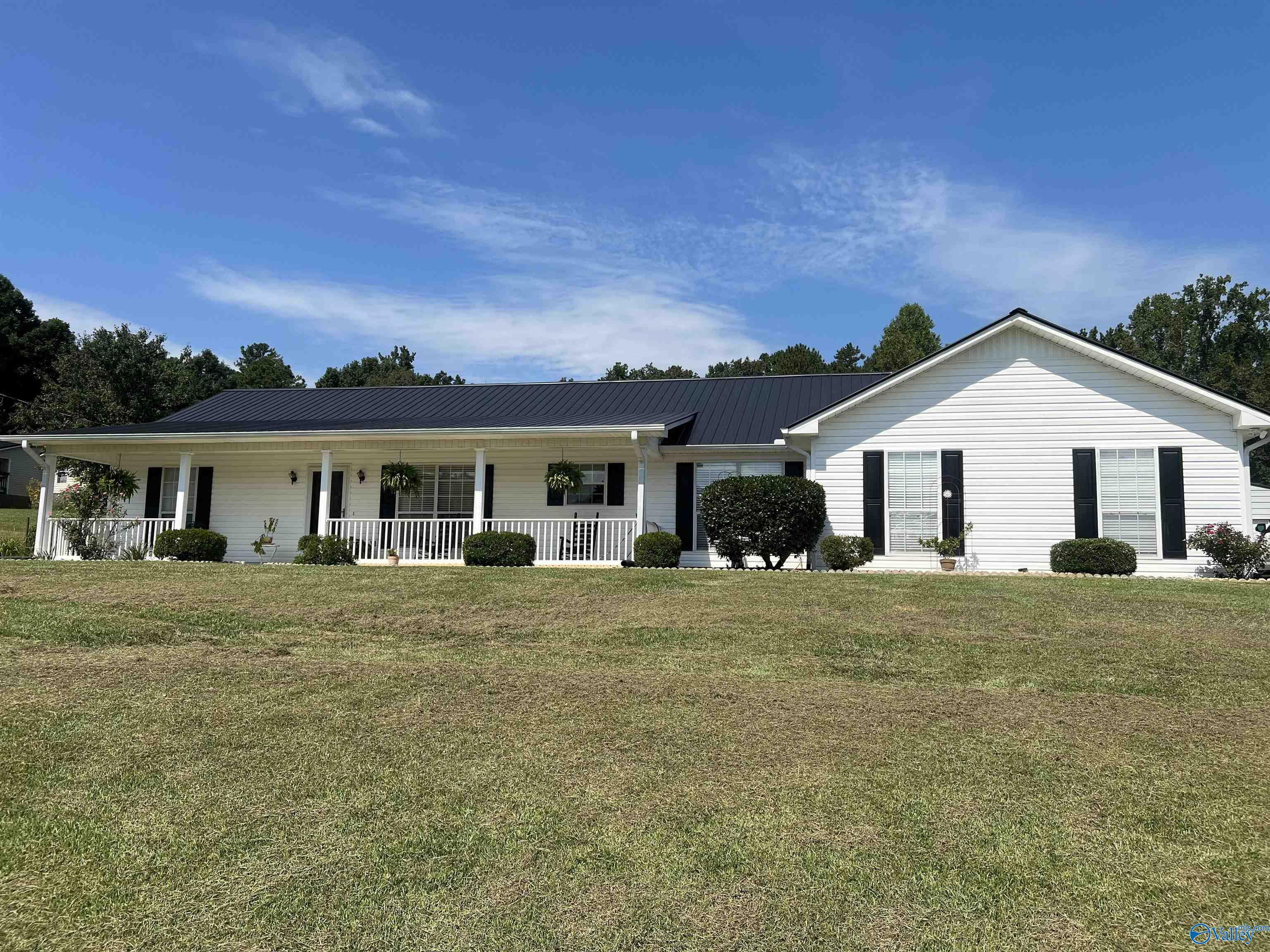 Property Photo:  228 Edgar Road  AL 35905 