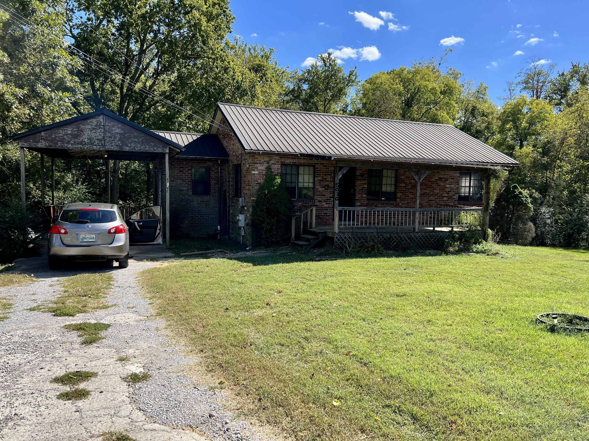 Property Photo: 5030 Old Highway 31 TN 37022