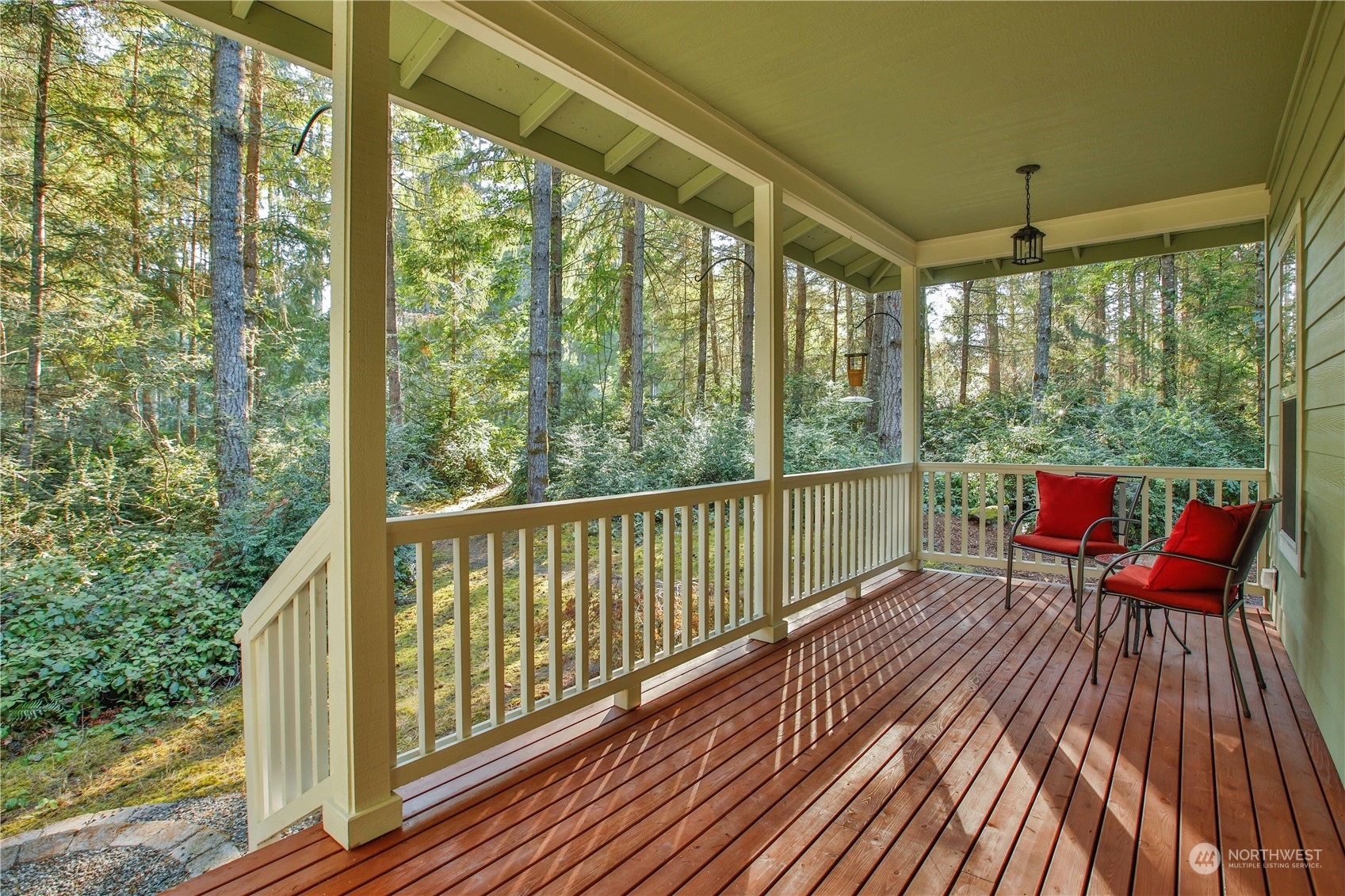 Property Photo:  2761 Parkwood Drive  WA 98260 