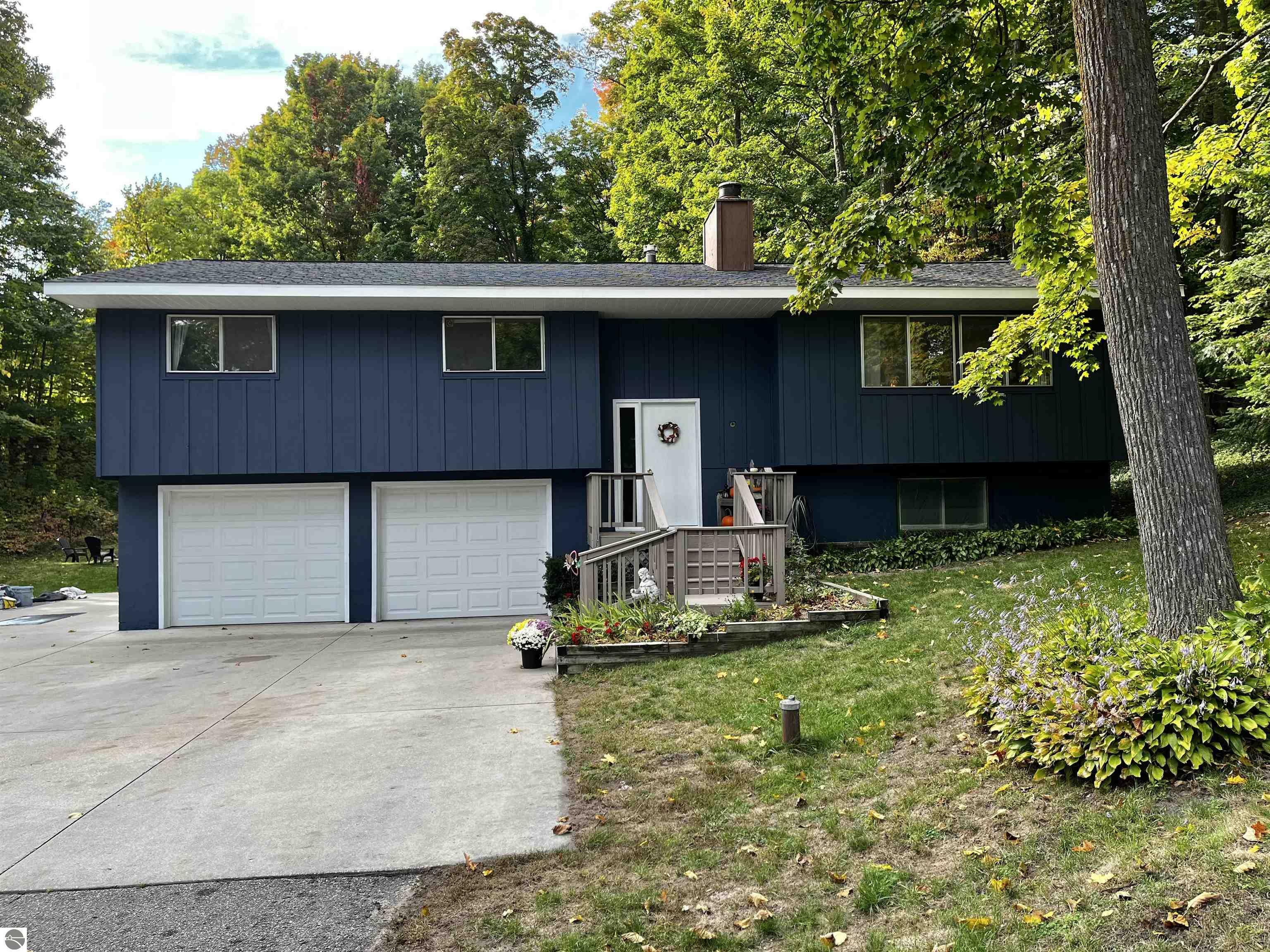 Property Photo:  4545 Briarcliff Drive  MI 49684 