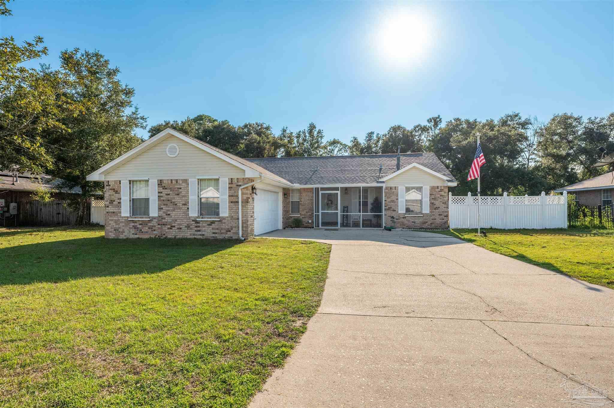 Property Photo: 1917 Dunlap St FL 32507
