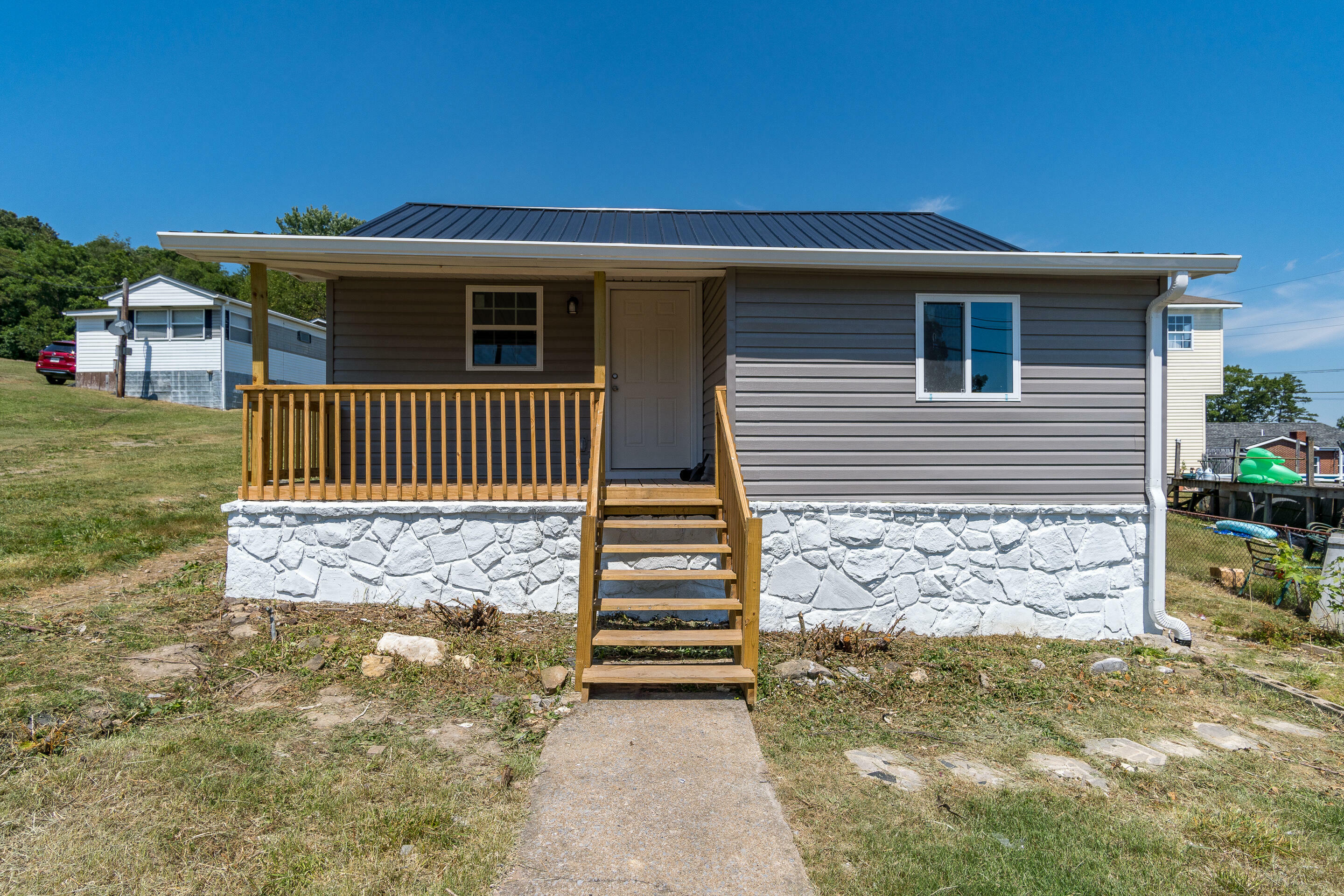 Property Photo:  507 Kincaid Street  TN 37660 