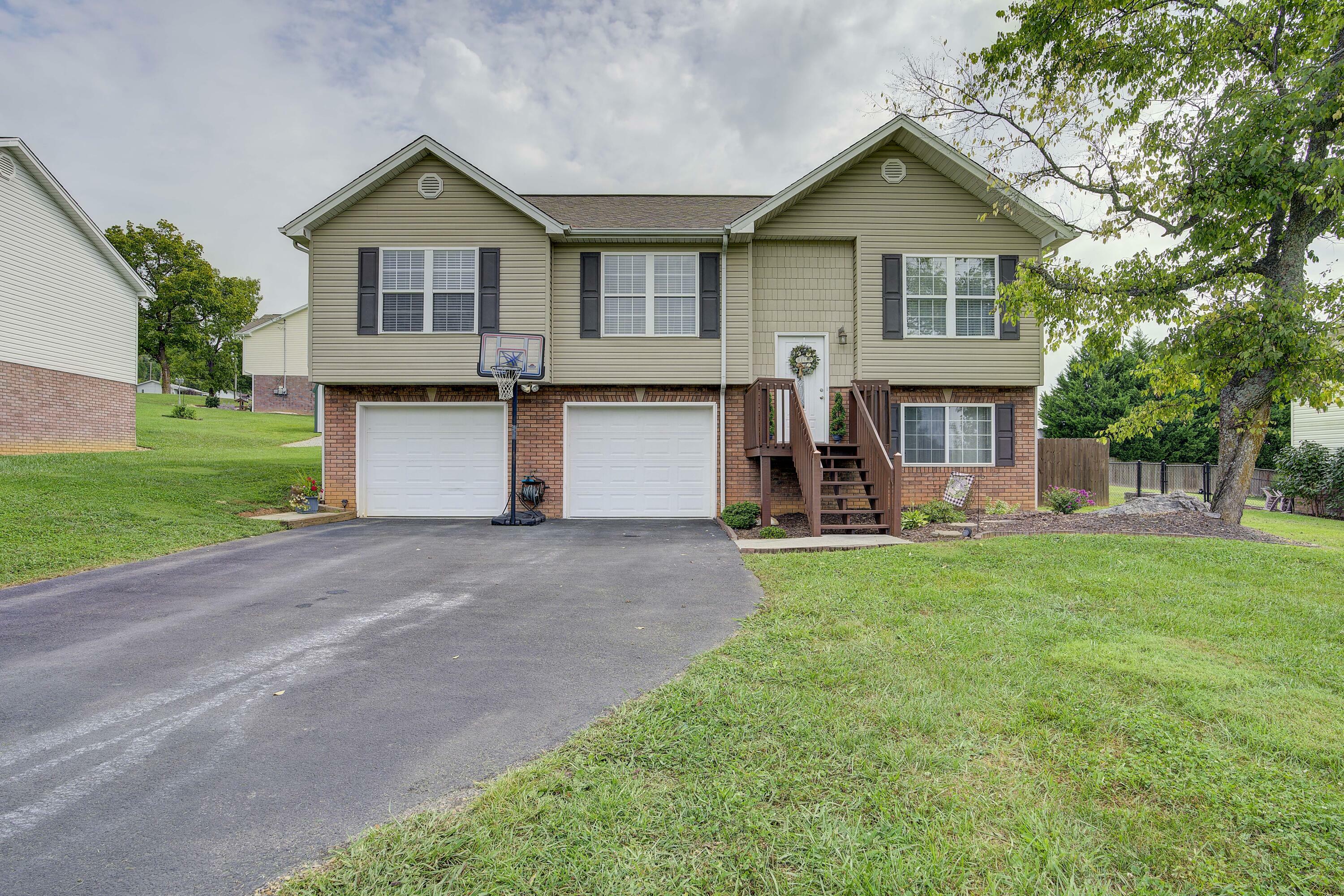 Property Photo:  1105 Barber Road  TN 37620 