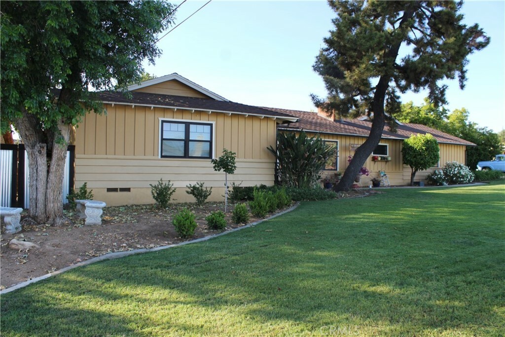 Property Photo:  34420 Fairview Drive  CA 92399 