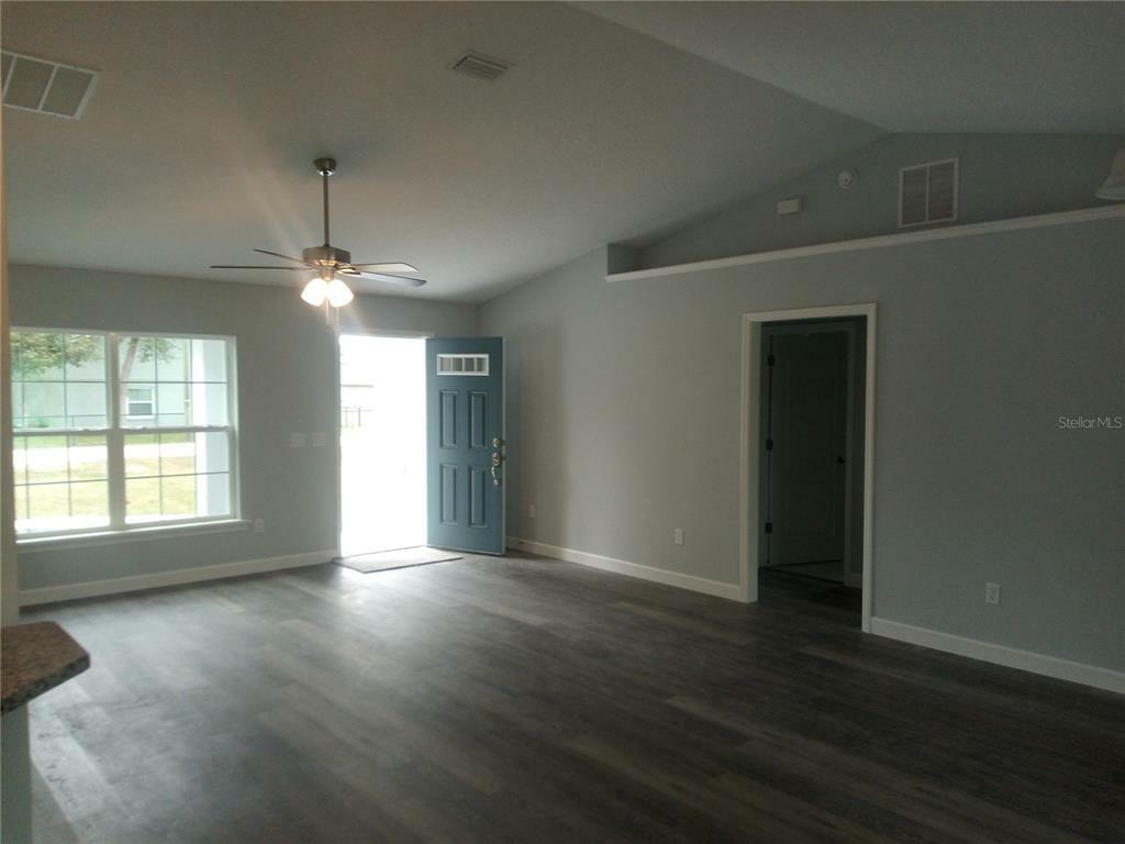 Property Photo:  15043 SE 94th Court  FL 34491 