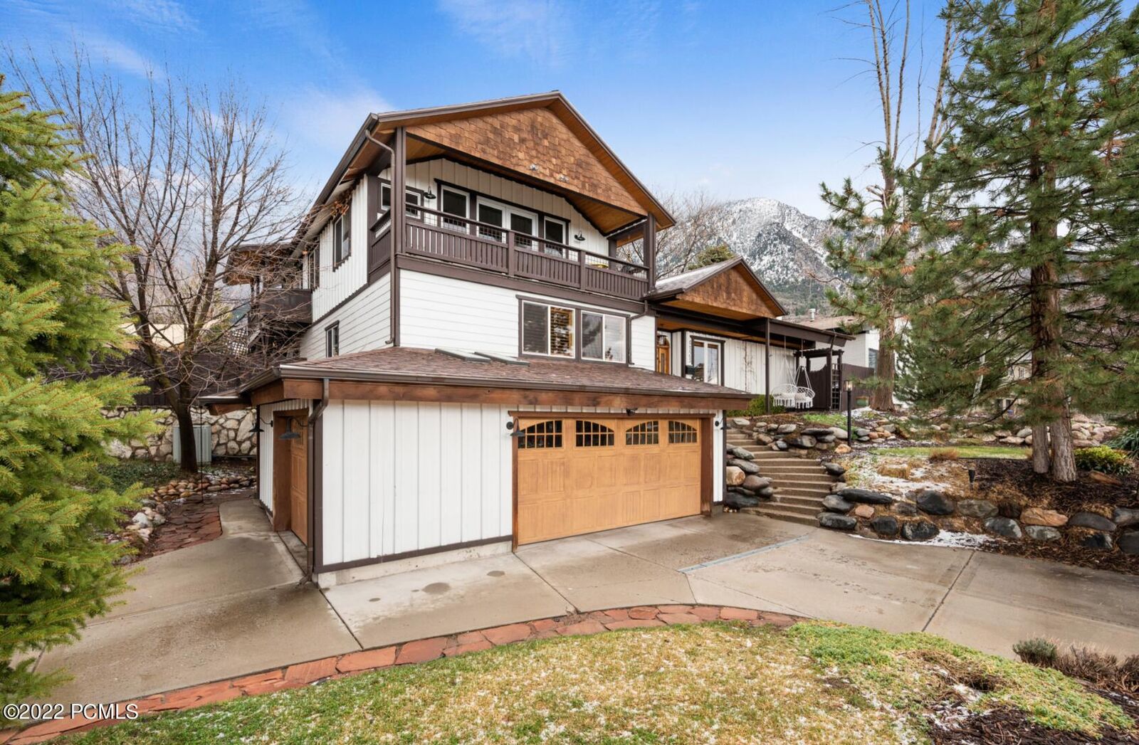 Property Photo: 4323 S Diana Way Way UT 84117