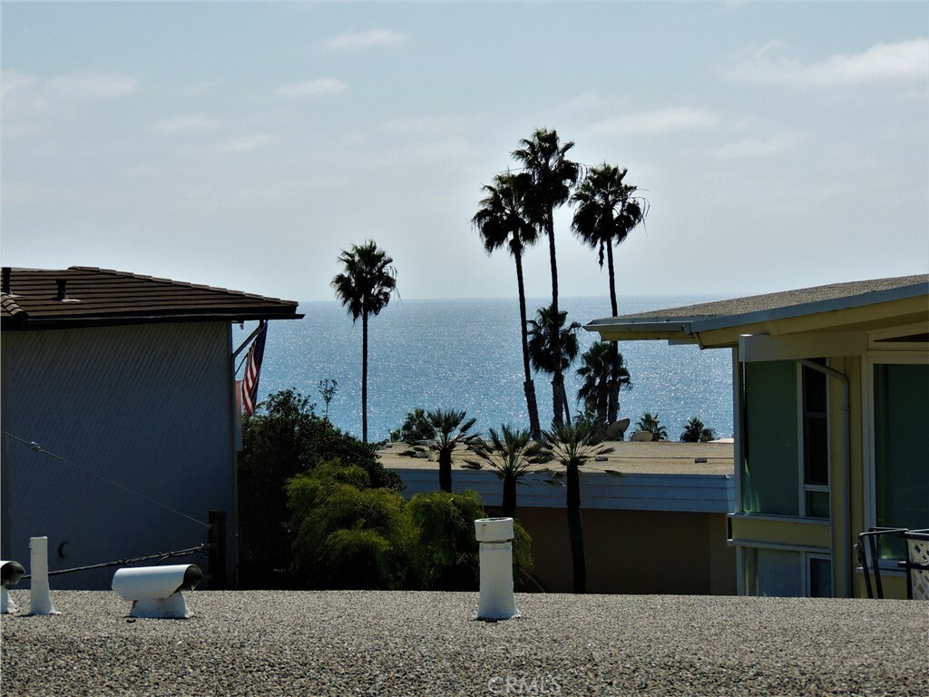 Property Photo:  401 Avenida Del Mar C3  CA 92672 