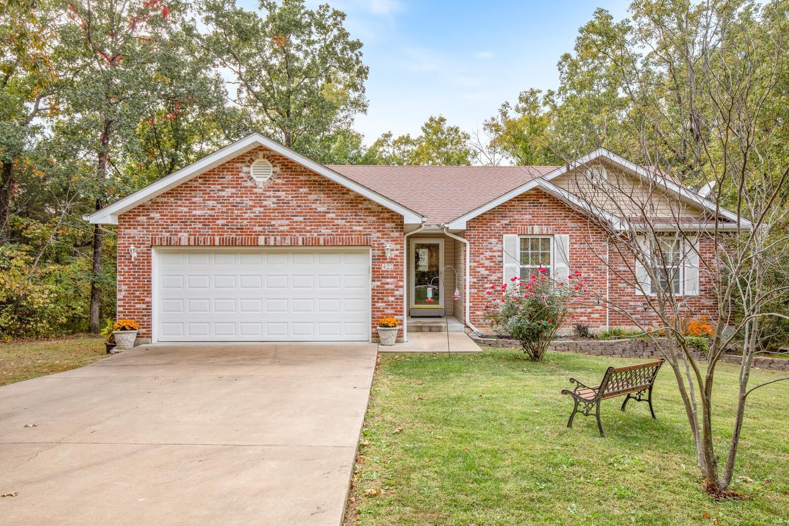 Property Photo: 422 Trenton Drive MO 63020