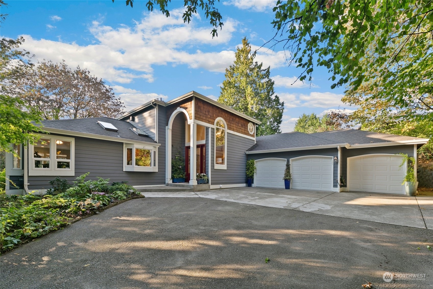 Property Photo:  1116 Alexander Avenue  WA 98033 