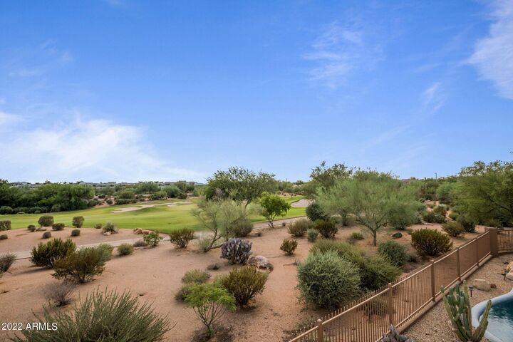 Property Photo: 4805 E Robin Lane AZ 85054