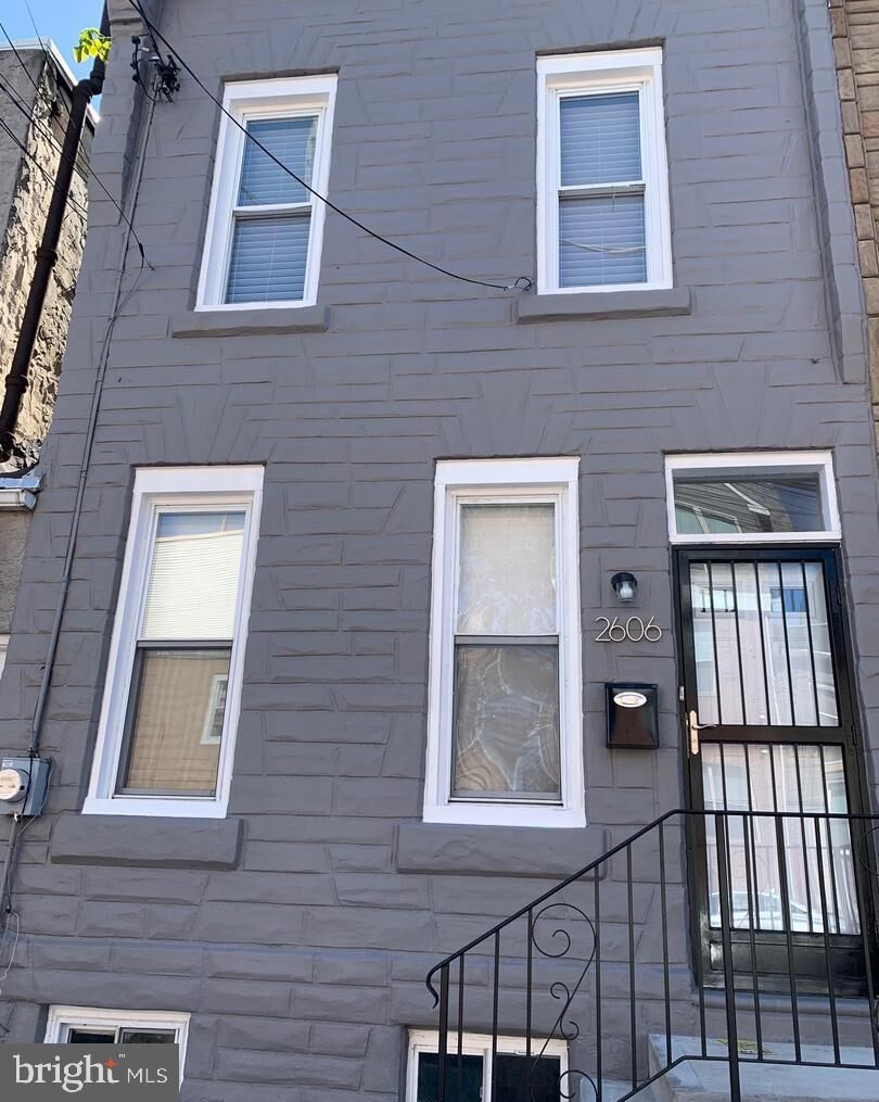 Photo de la propriété: 2606 Ellsworth Street PA 19146