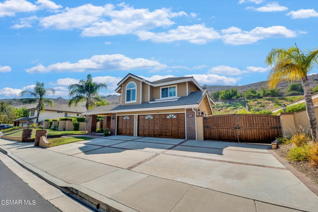 Property Photo:  1022 Lynnmere Drive  CA 91360 