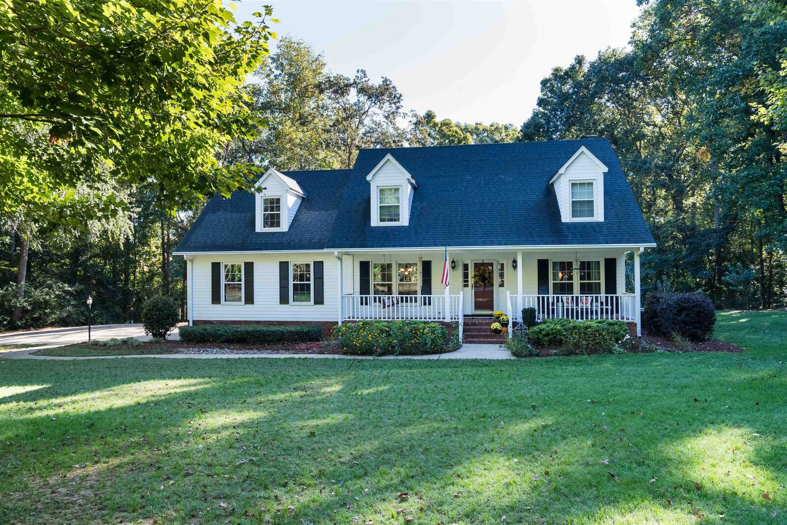 Property Photo: 1025 Oak Creek Drive SC 29302