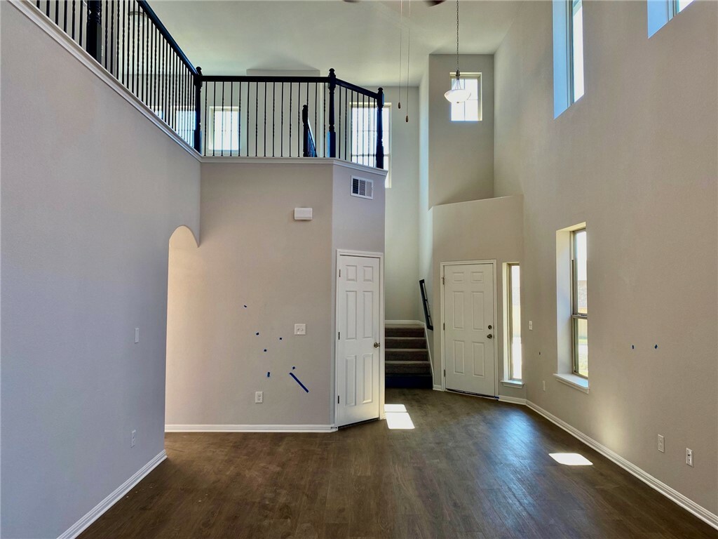 Property Photo:  213 Rend Drive  TX 78641 