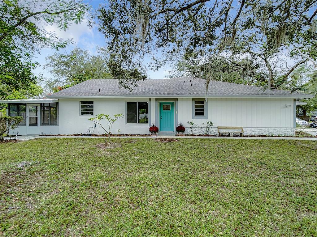 Property Photo:  1392 Alfonzo Cir  FL 32708 