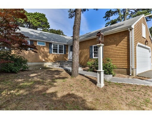 Property Photo:  76 Bay Rd  MA 02645 