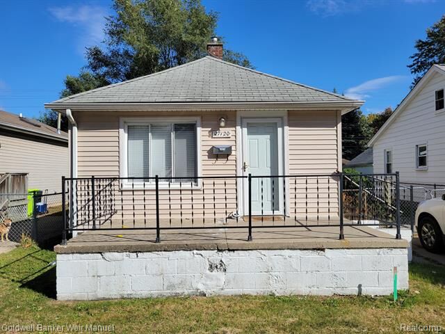 Property Photo:  27120 Hampden Street  MI 48071 