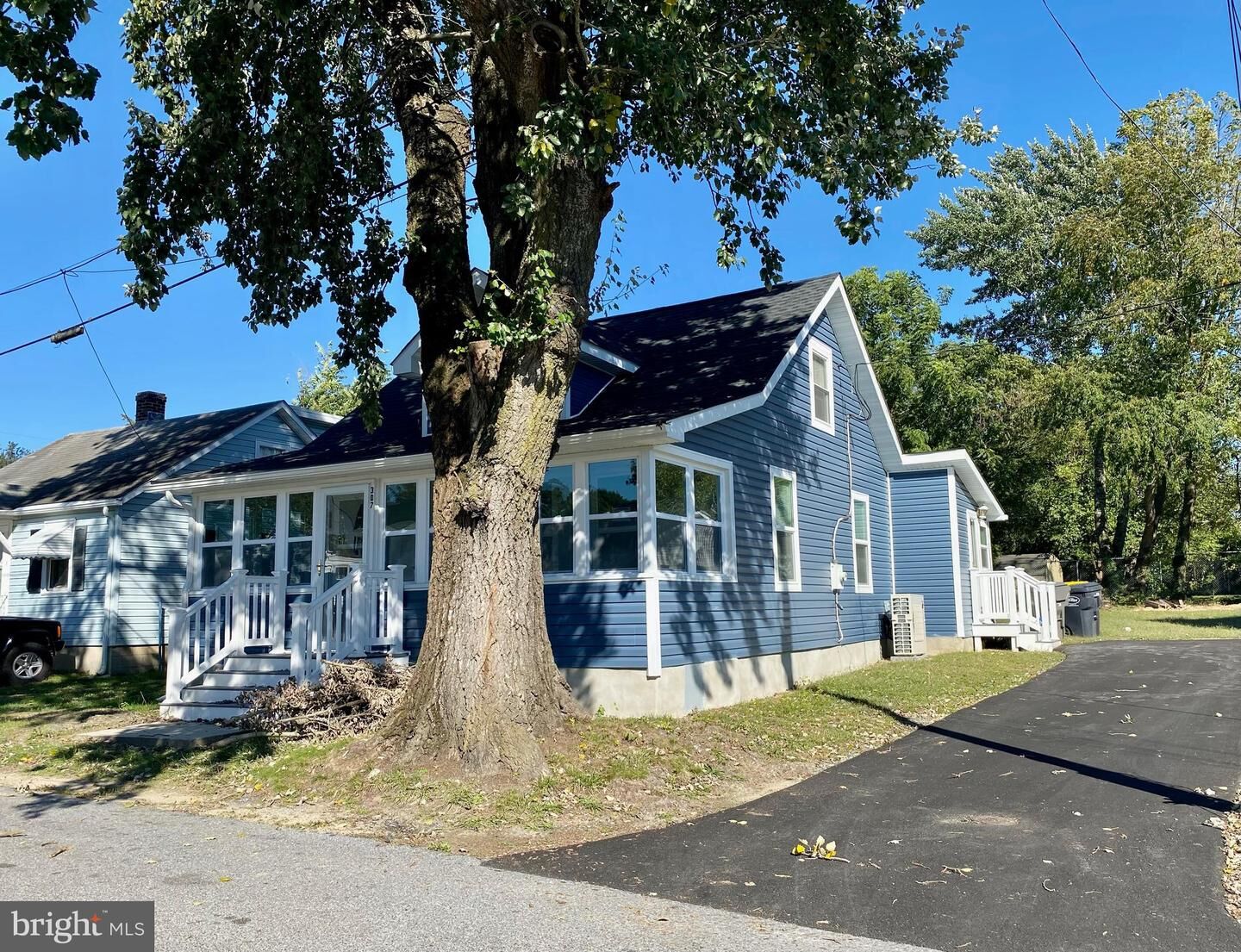 Property Photo:  307 Pierce Street  DE 19963 