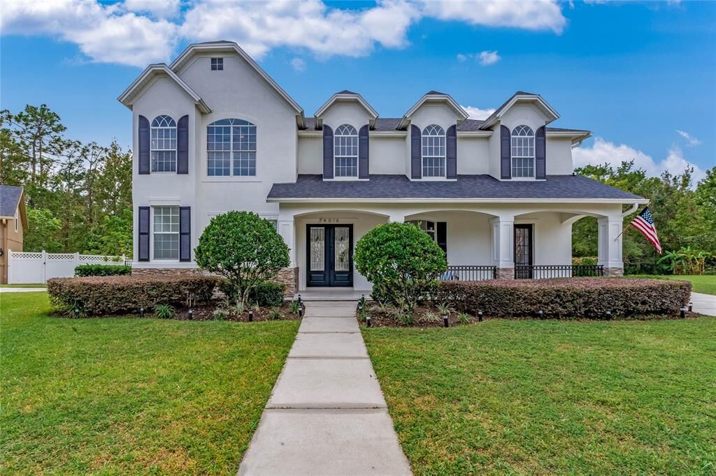 Property Photo: 14016 Chicora Crossing Boulevard FL 32828