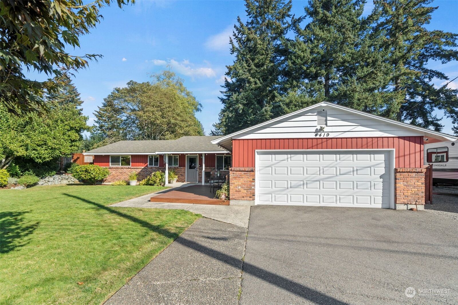 Property Photo: 4419 77th Avenue Ct W WA 98466