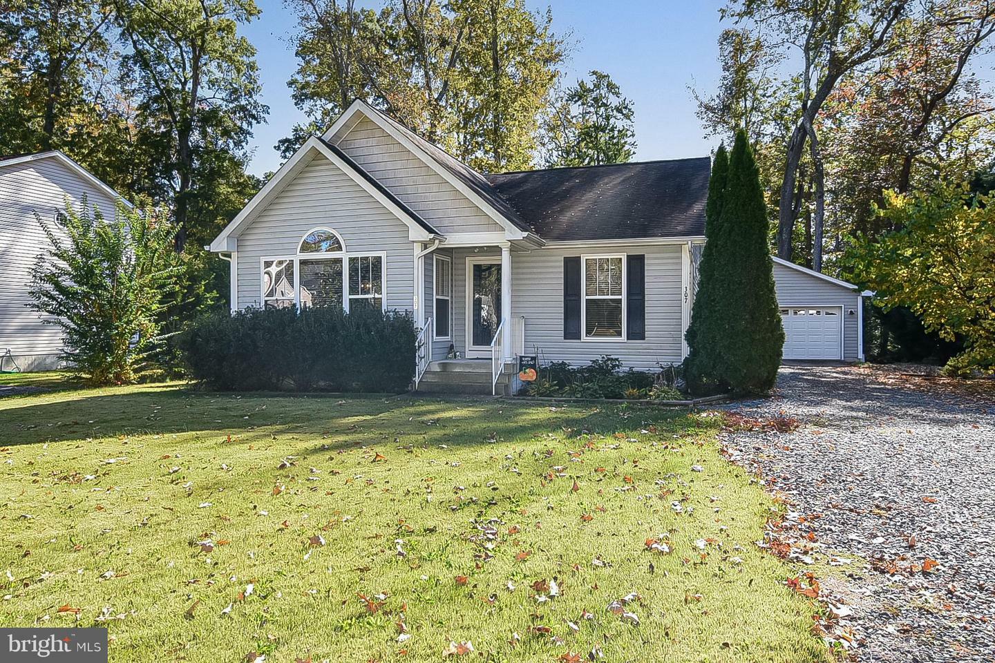 Property Photo:  307 Piney Forest Drive  VA 22443 