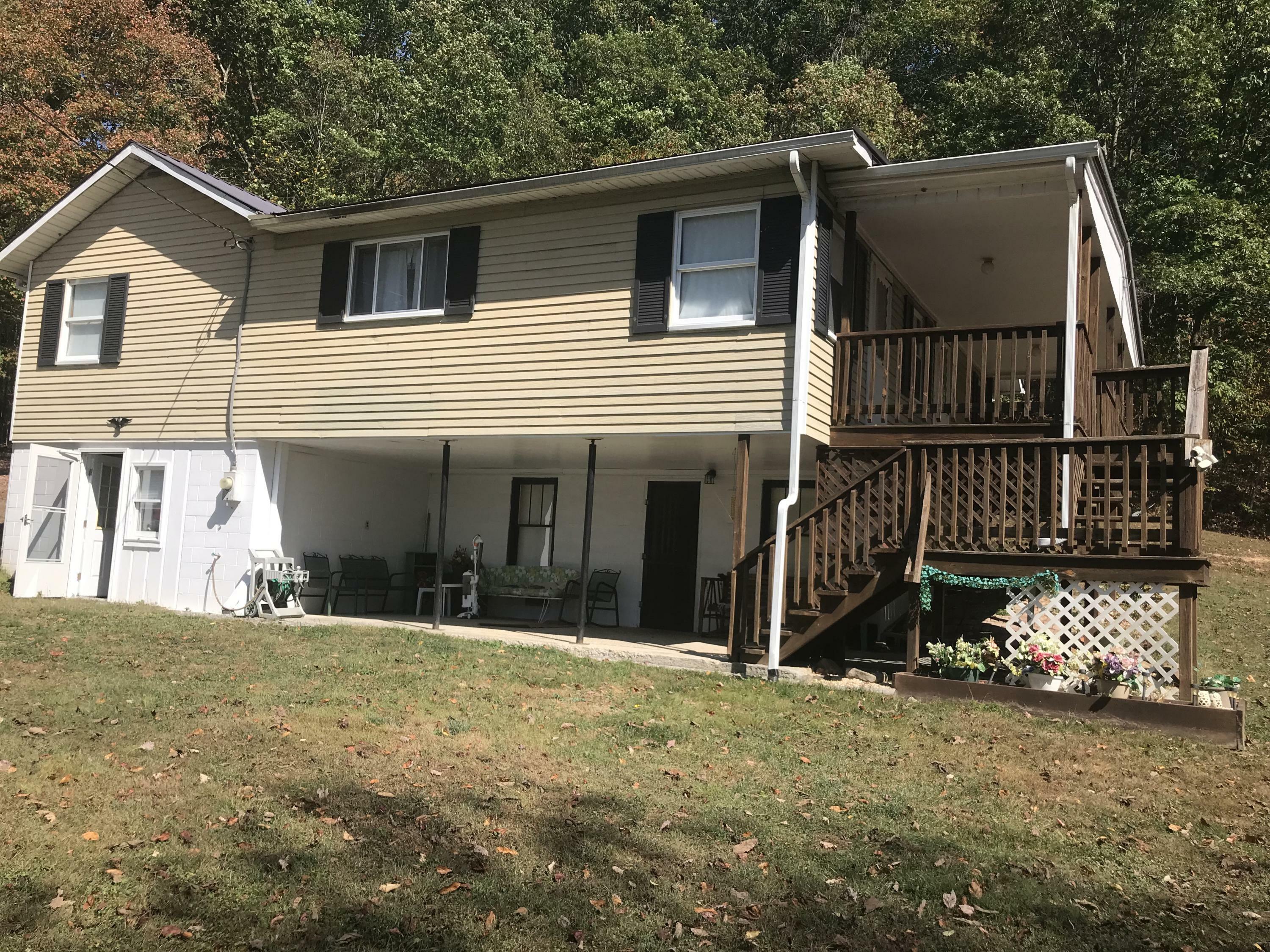 Property Photo:  7384 Sewell Creek Rd  WV 25976 