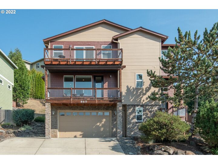 865 W X St  Washougal WA 98671 photo