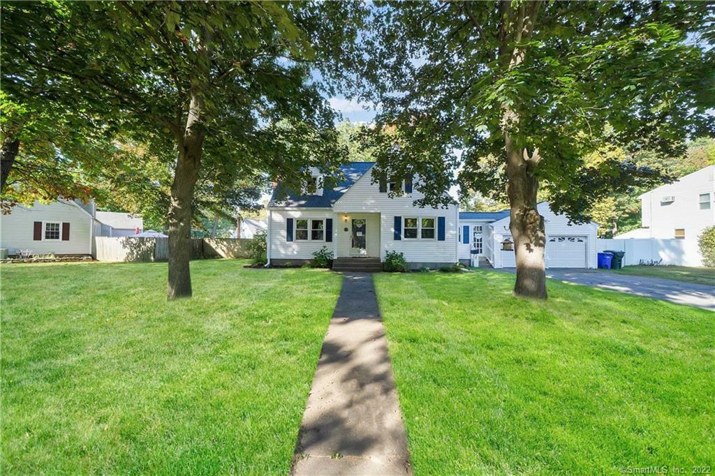 Property Photo:  9 Pine Drive  CT 06096 