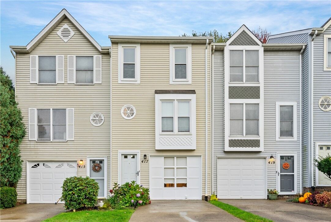 Property Photo:  417 Elm Dr  PA 15071 