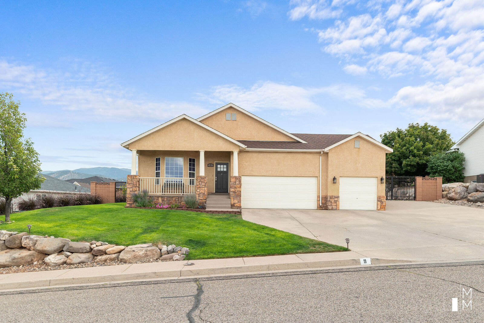 Property Photo: 9 S 2125 W UT 84720