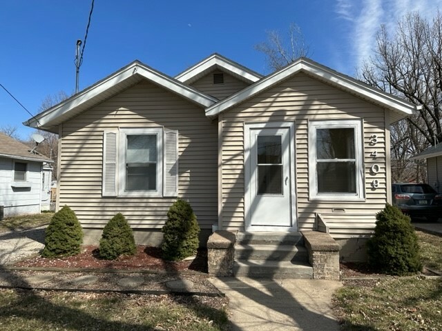 3409 Wright Street  Des Moines IA 50316 photo