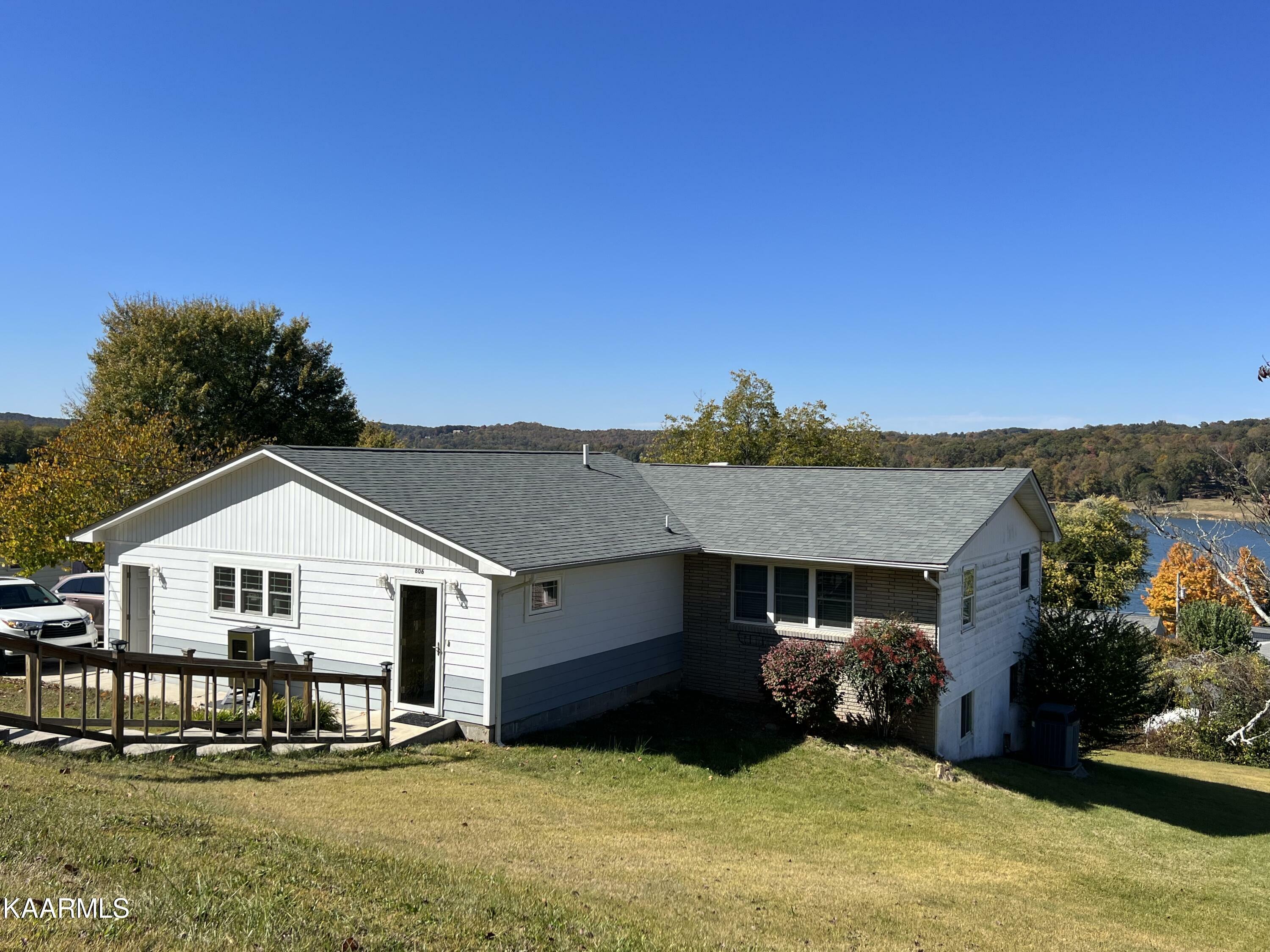 Property Photo:  806 Bowden Wyatt Drive  TN 37763 