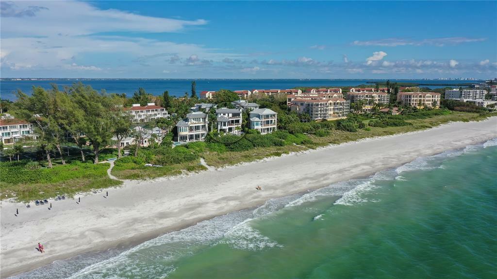 Property Photo: 5005 Gulf Of Mexico Drive 2 FL 34228