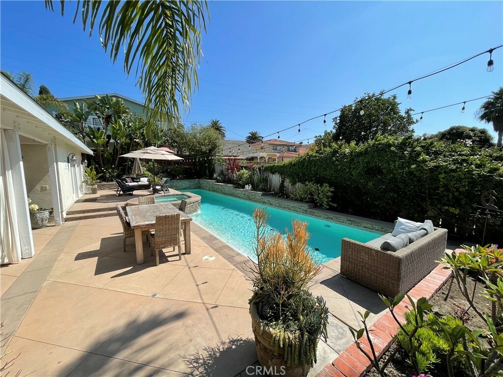 27032 Calle Dolores  Dana Point CA 92624 photo