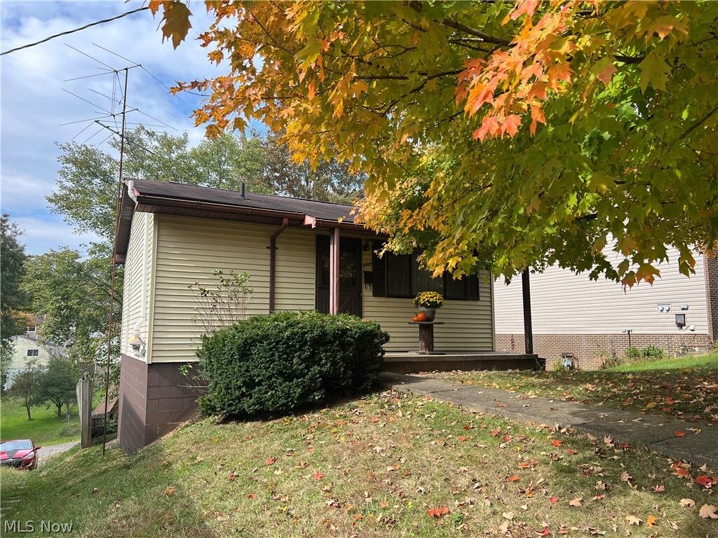 Property Photo:  2615 Broad Street  WV 26101 