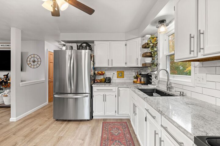 Property Photo:  49 Pond Drive  NH 03103 