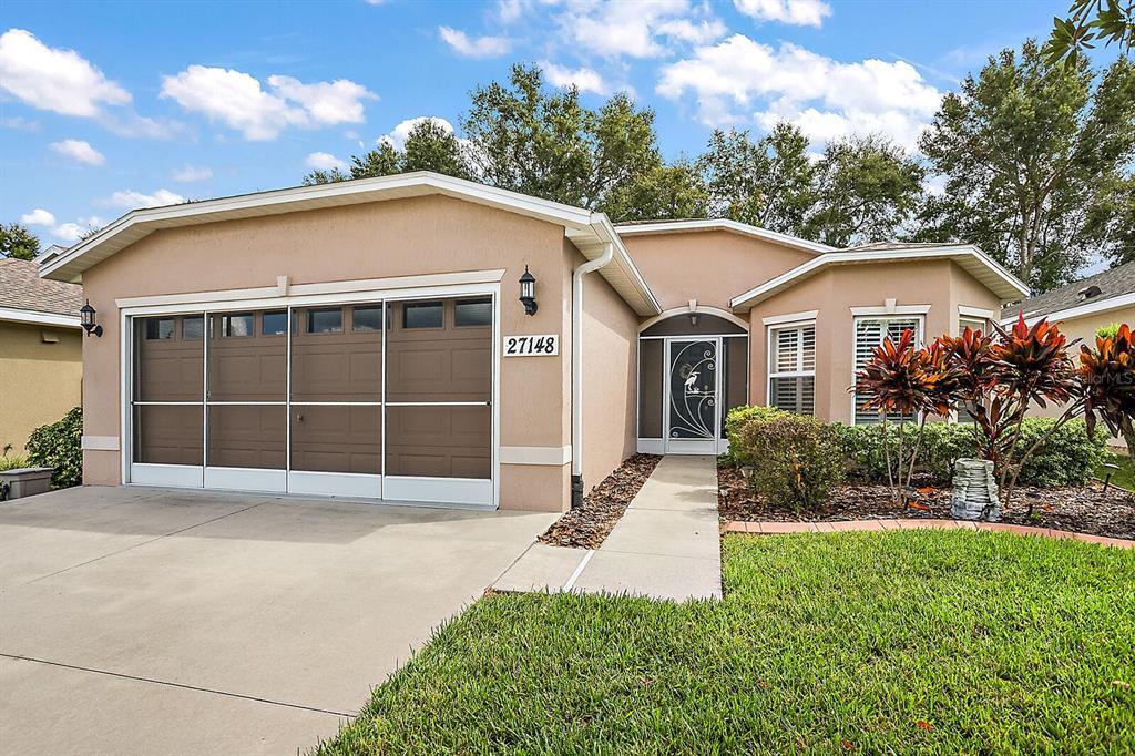 Property Photo: 27148 Stoney Brook Drive FL 34748