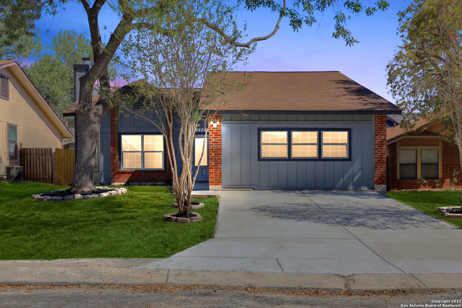 Property Photo: 8450 Cascade Ridge Dr TX 78239