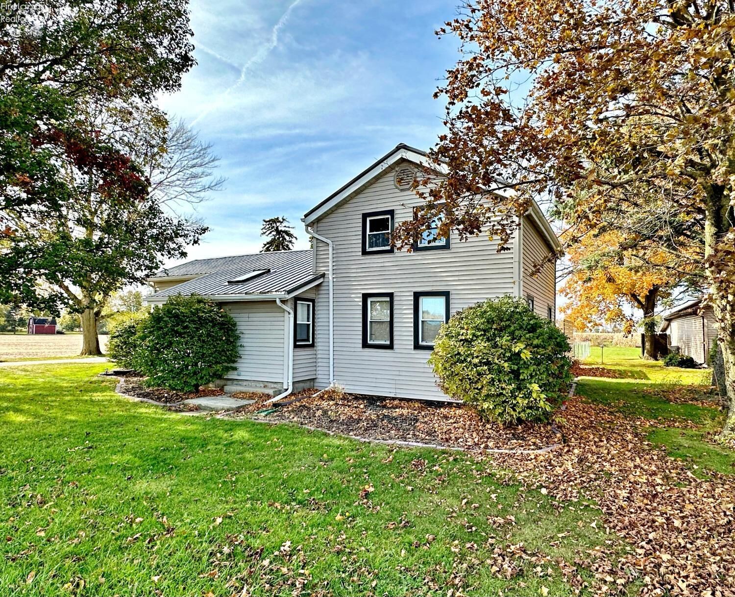 Property Photo:  