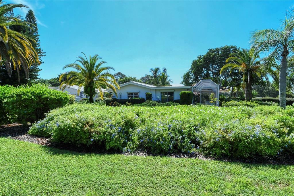 Property Photo:  336 N Shore Drive  FL 34234 