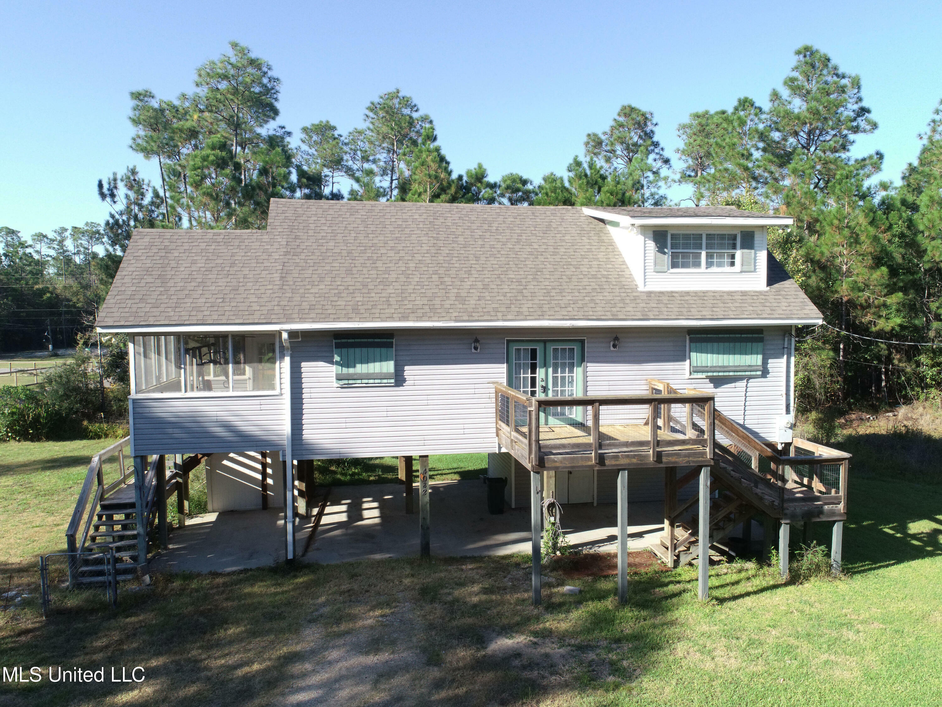 Property Photo:  4082 Eighth Street  MS 39520 