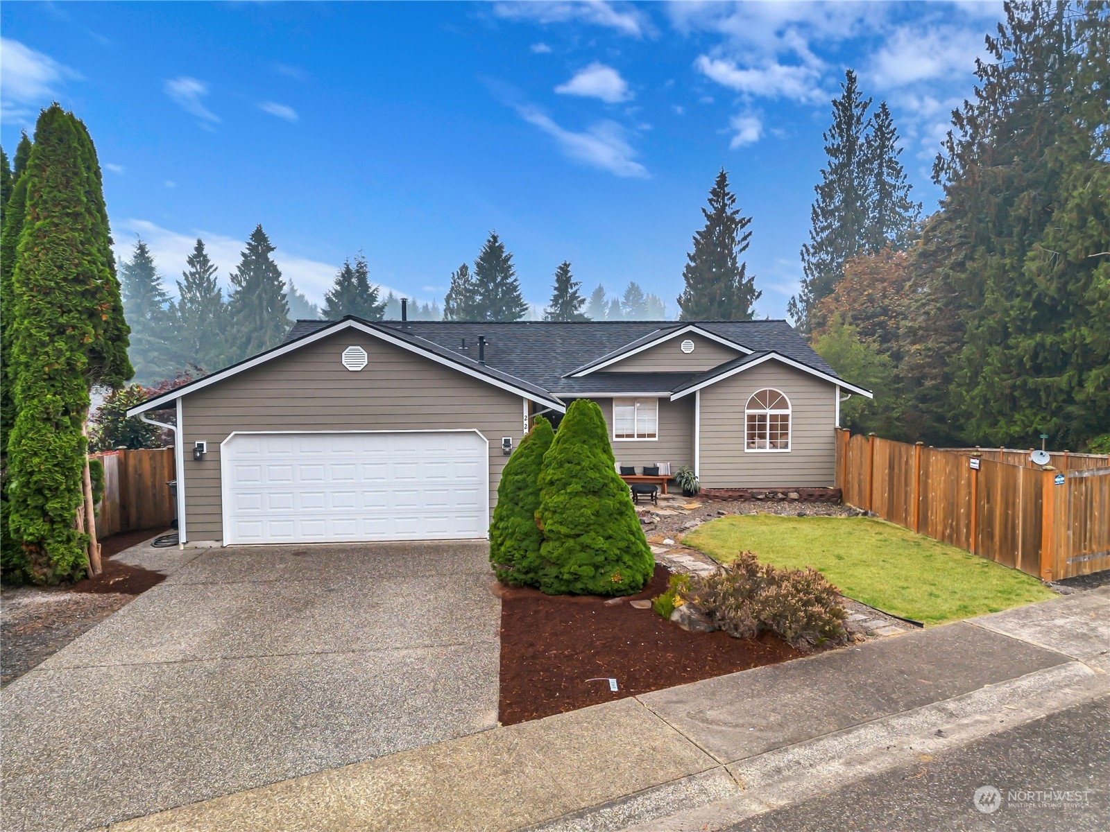 Property Photo:  220 Noble Way  WA 98252 