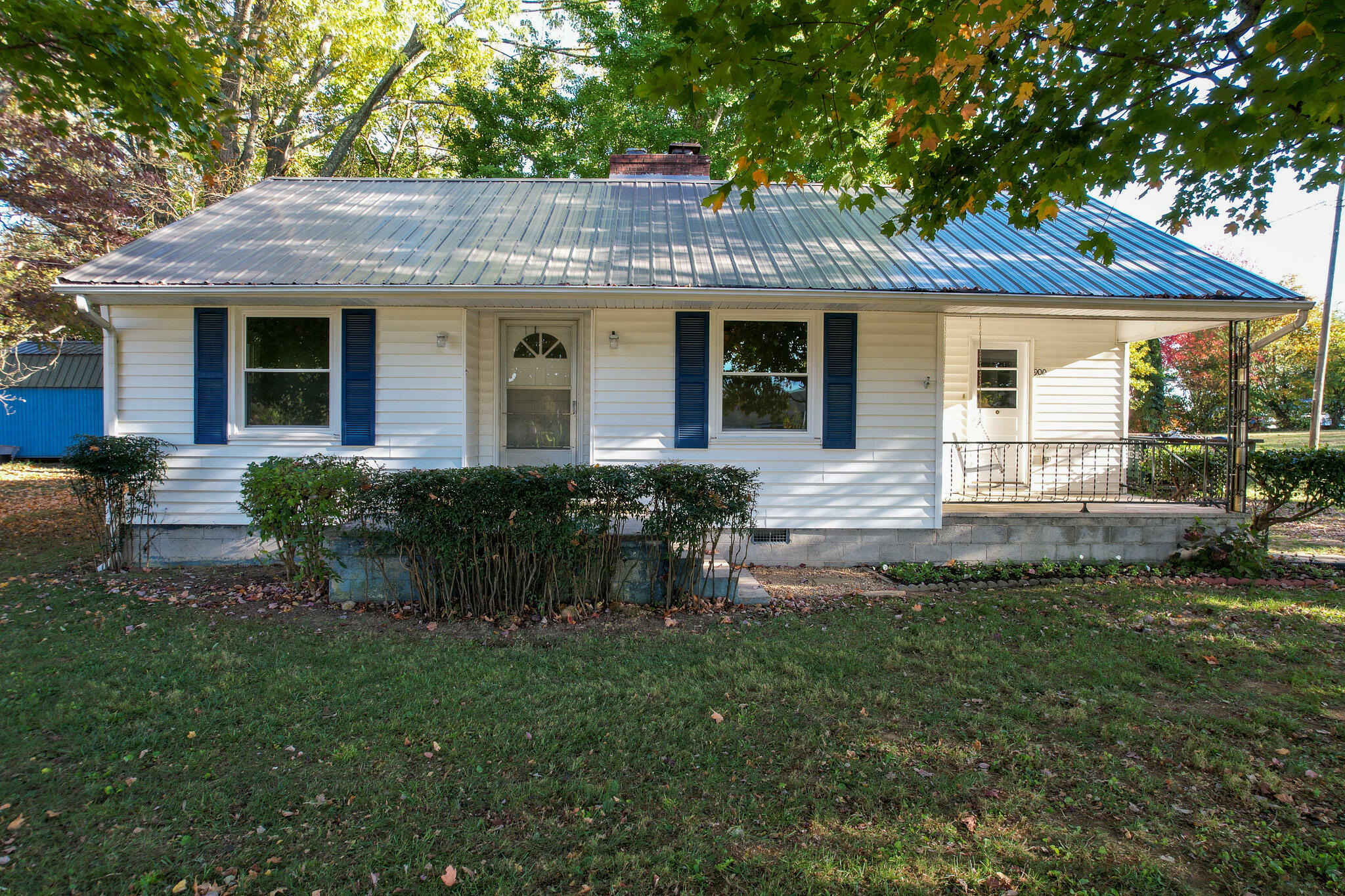 Property Photo:  900 East Barton Ridge Road  TN 37745 