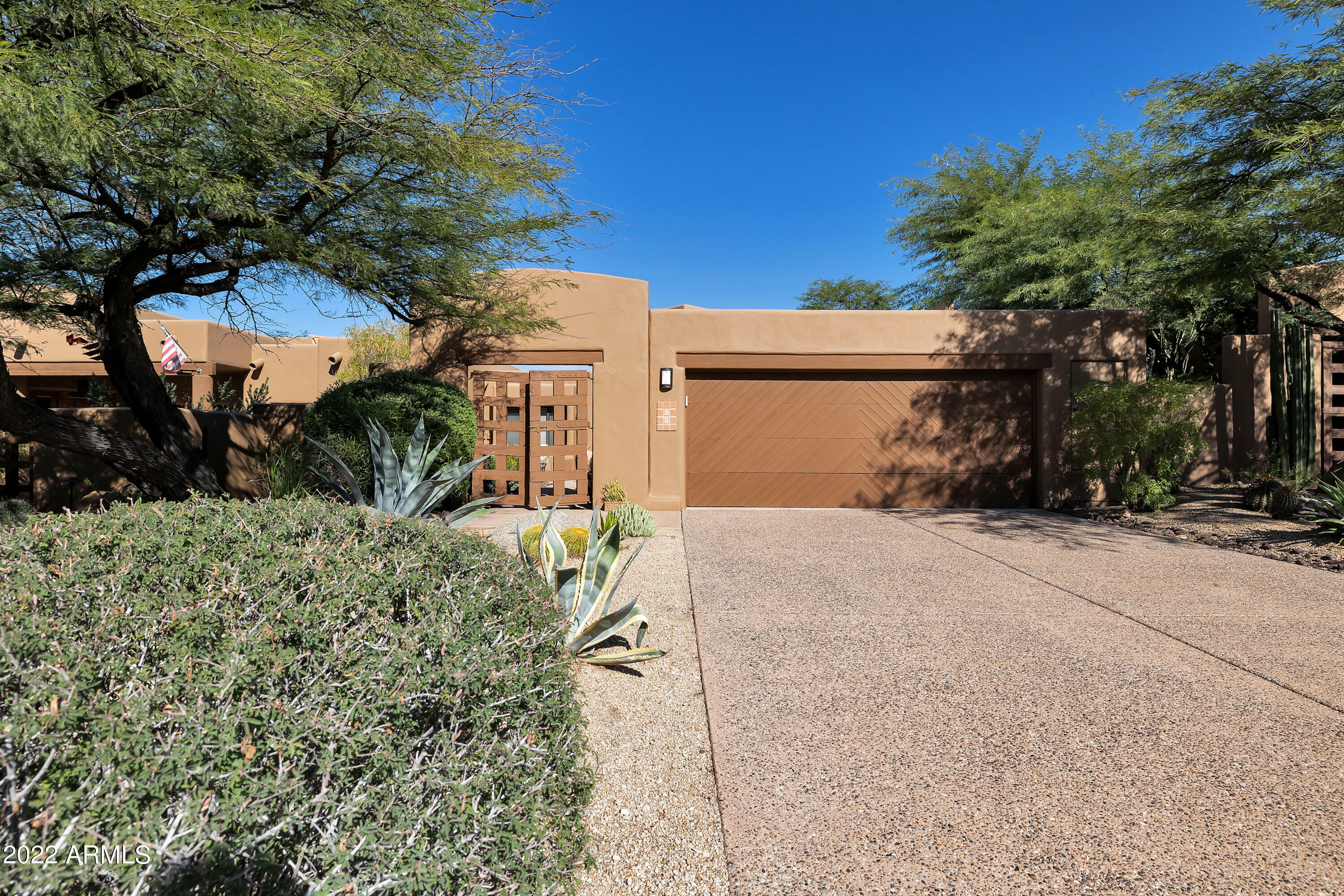 Property Photo: 8502 E Cave Creek Road 22 AZ 85377