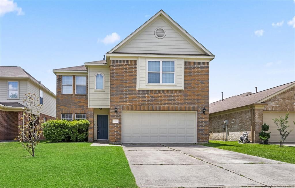 Property Photo: 22519 Goss Spring Court TX 77373