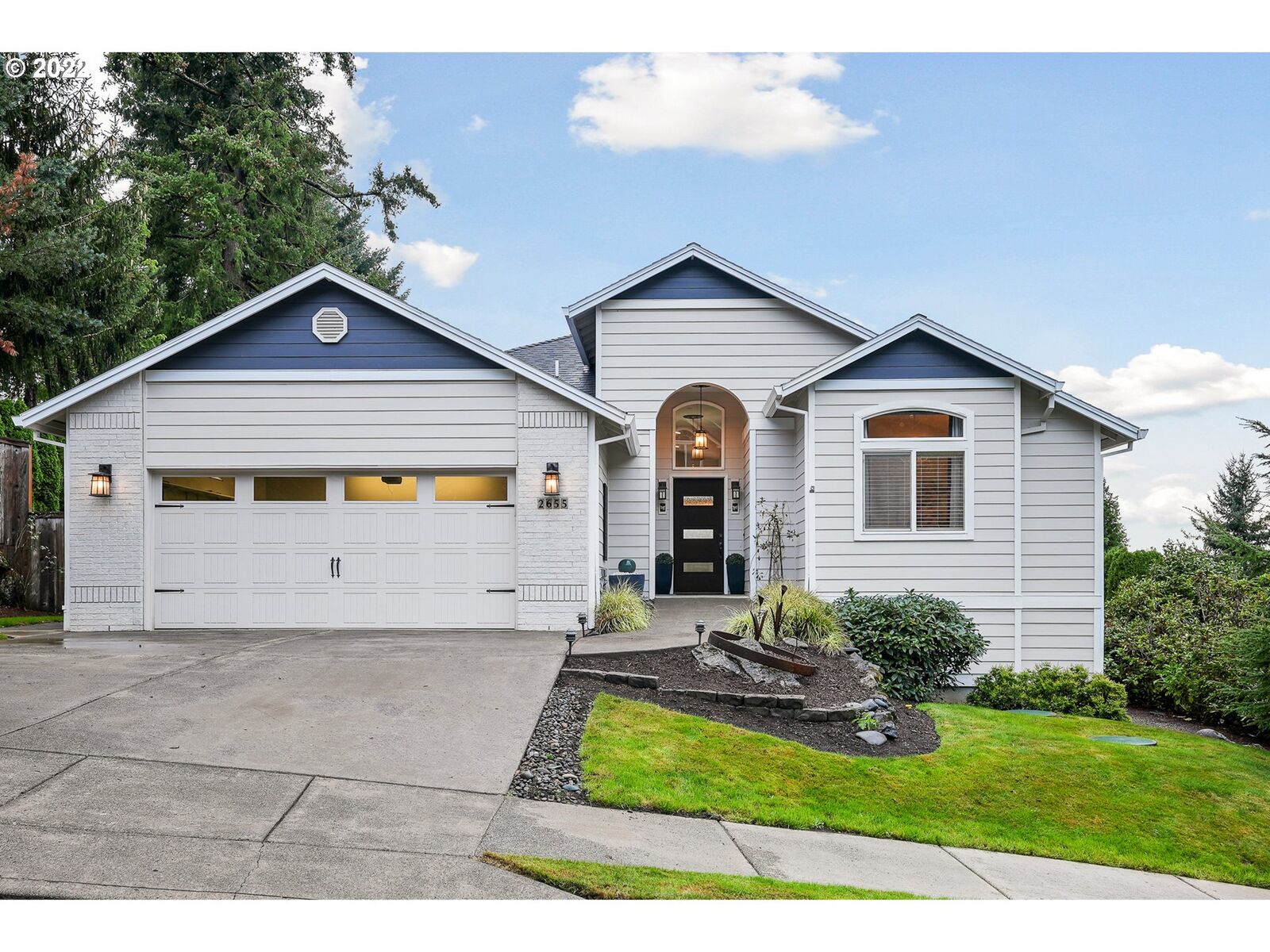 Property Photo: 2655 NW Julia St WA 98607