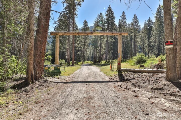 134 Natapoc Lane  Leavenworth WA 98826 photo