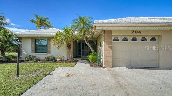 Property Photo:  204 Villa Drive 204  FL 34229 