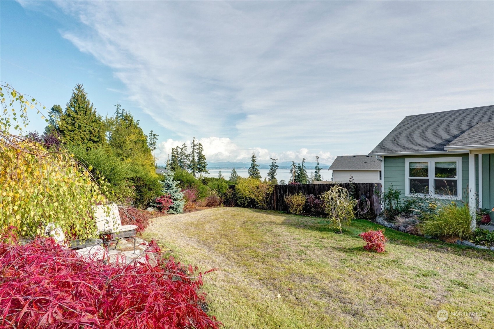 Property Photo:  1041 Cascade Lane  WA 98282 